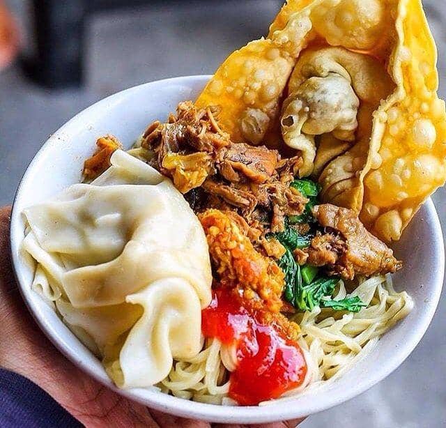 Mie Ayam Cerme: Kenikmatan yang Menghiasi Setiap Hari di Cilacap